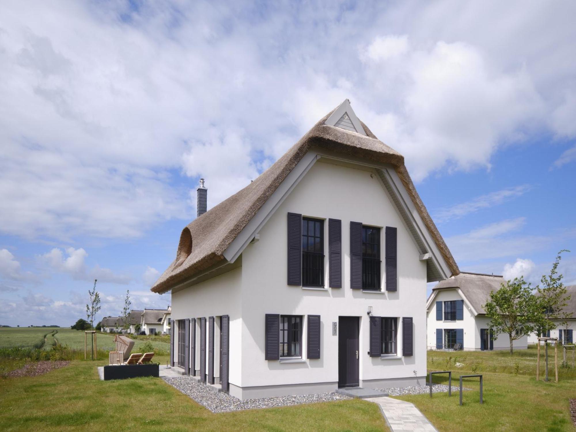 Reetland Am Meer - Luxusplus Reetdachvilla Mit 4 Schlafzimmern, Aussensauna, Loungebereich Und Kamin G07 Dranske Dış mekan fotoğraf